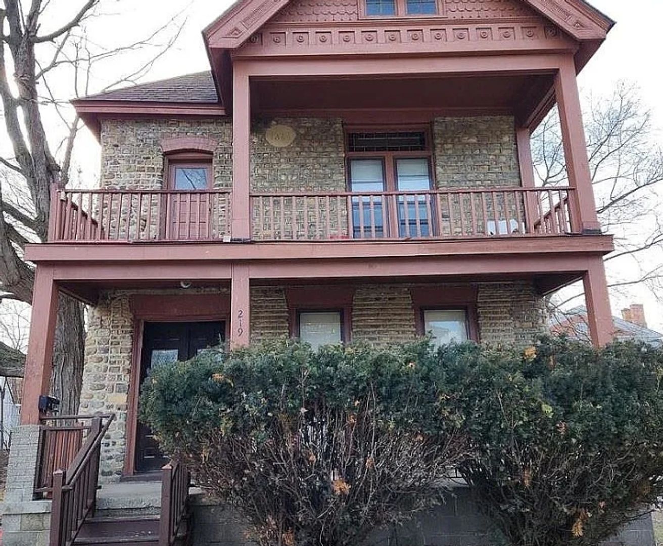 Ypsilanti Apartment: 219 N. Huron St.