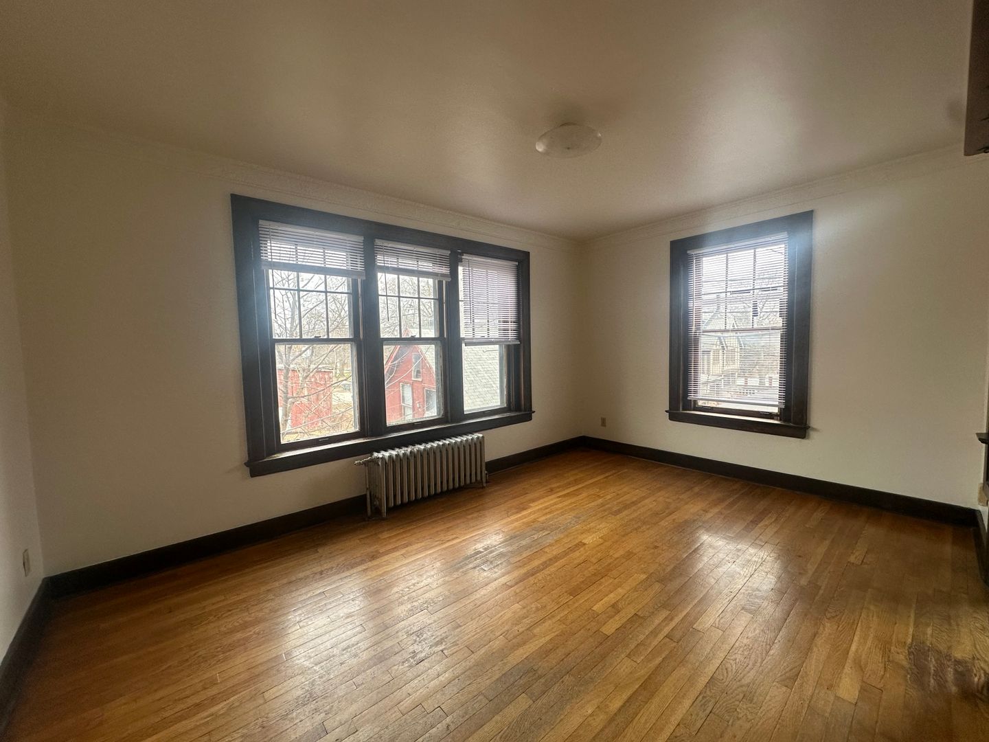 108 Washtenaw Rd, Ypsilanti, MI 48197