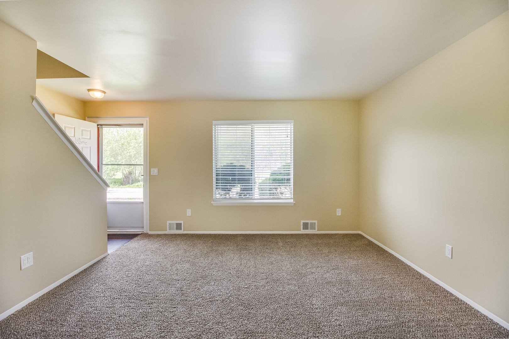 425 Meadowview St, Fowlerville, MI 48836