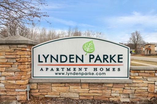 Lynden Parke Apartments | Two Bed | One Bath | $500 Rent Credit – photo 1