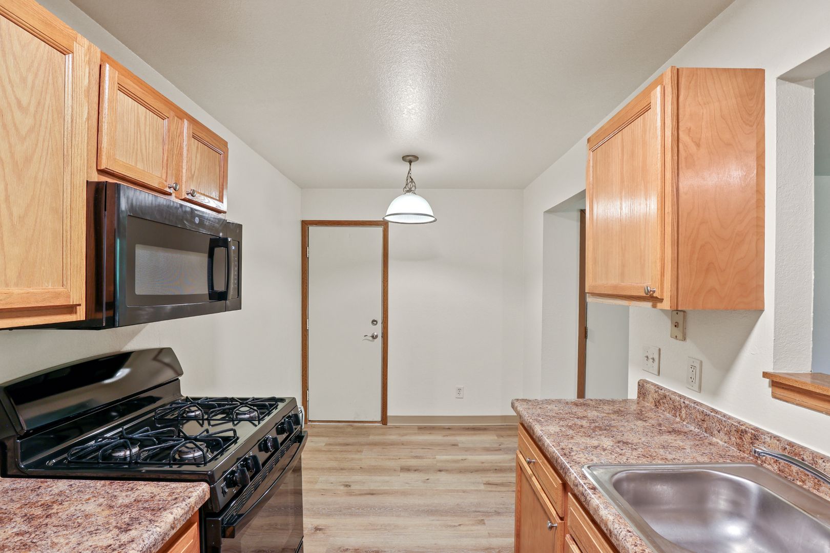 Wyoming Apartment: 3356 Byron Center Ave SW