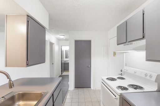 Parkside Apartments | One Bed | One Bath