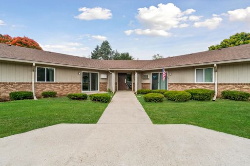 Countryside Apartments | One Bed | One Bath | Heat Included | Waitlist Only!