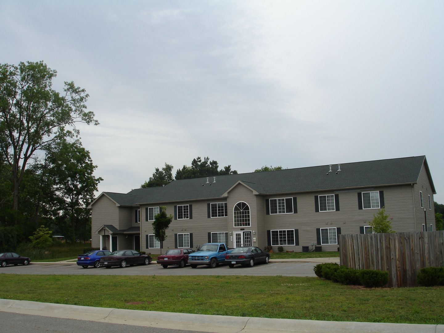 Fairway Glen Apartments^