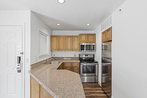 Kilgore Apartments | Low Income | Studio (Plus) | One Bath – photo 1