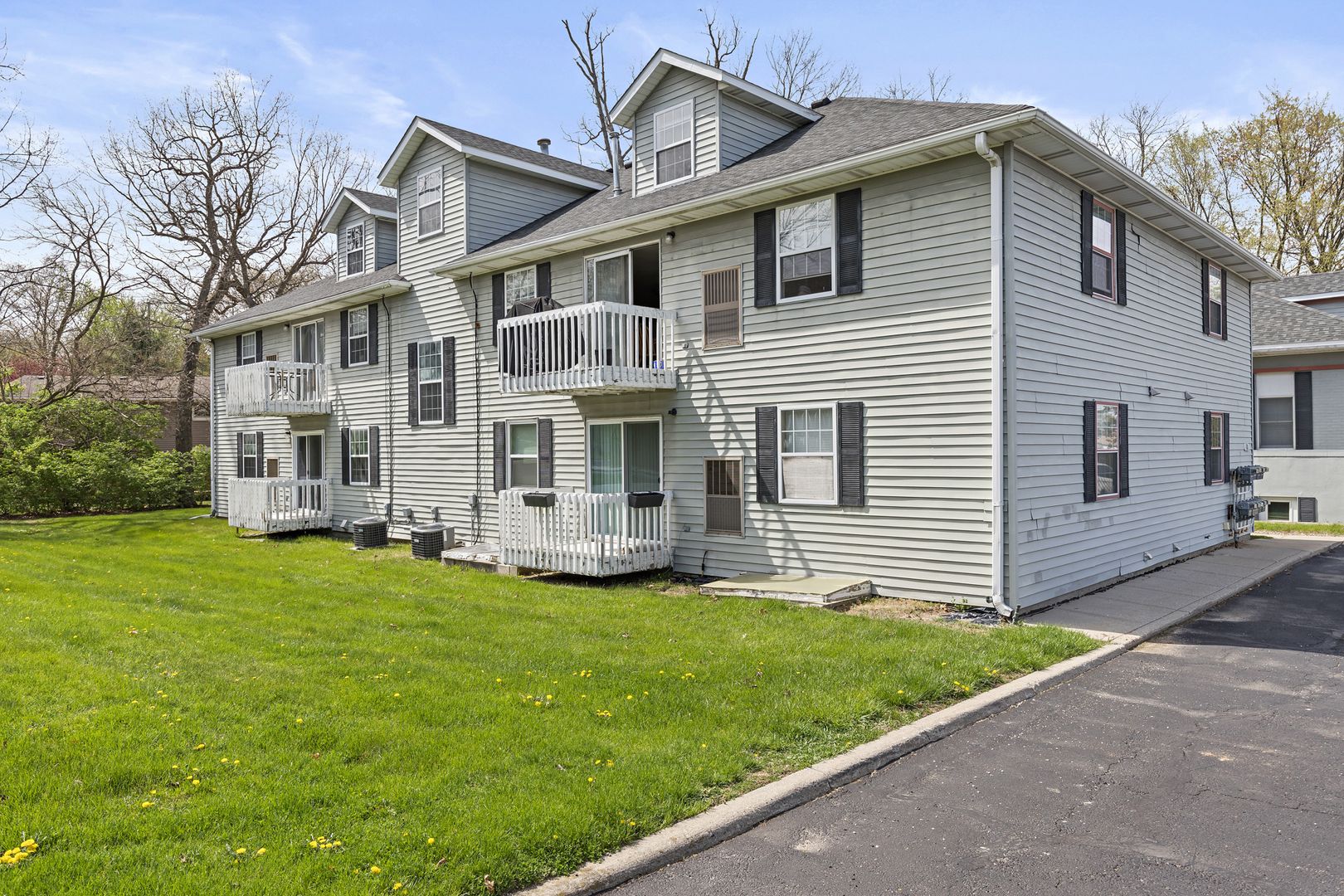 Rickett Road Apartments (Rickett Road Apartments LLC)