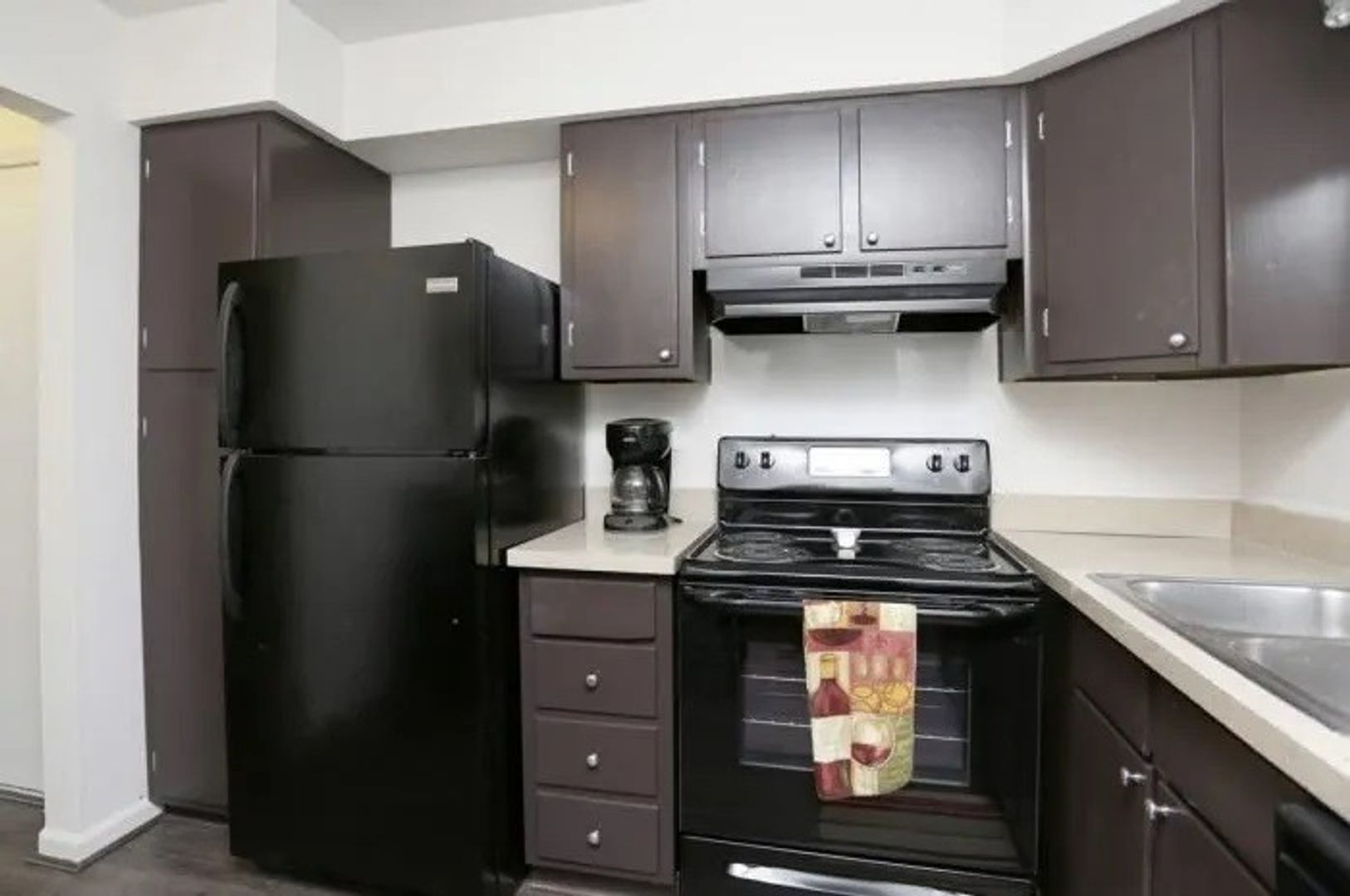 320 South Drake Road, Kalamazoo, MI 49009