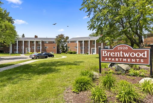 Brentwood Apartments | Two Bed | One Bath | First Month's Rent FREE! – photo 1