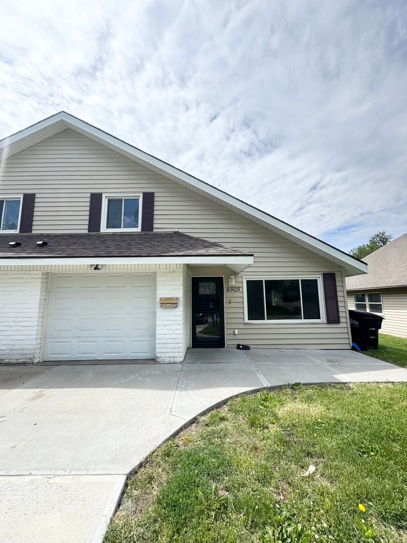 Omaha House: 6505 Lafayette Ave