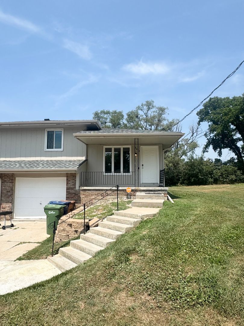 Omaha House: 4874 Robin Drive