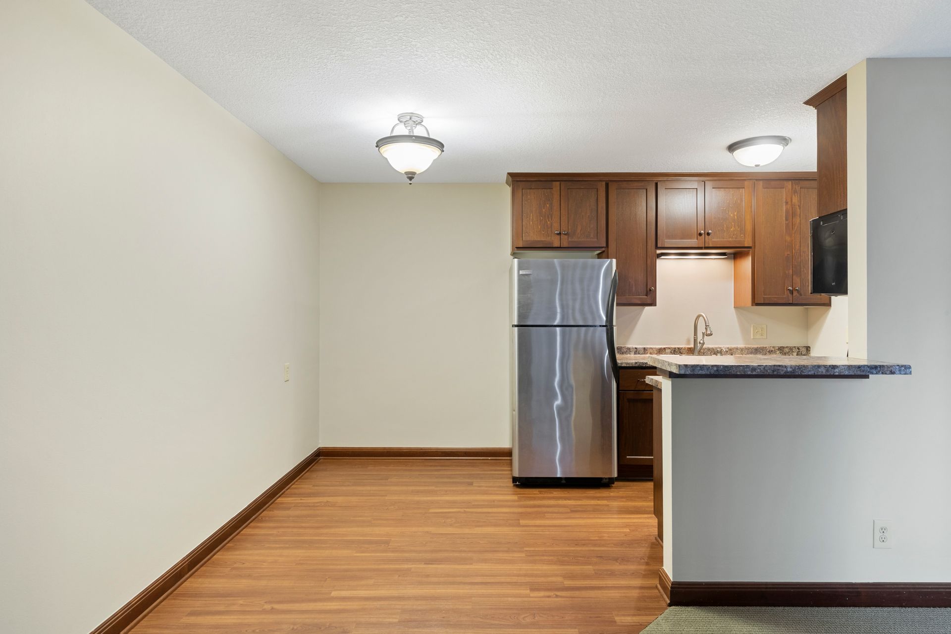 Morse Manor Apartments 10 of 12