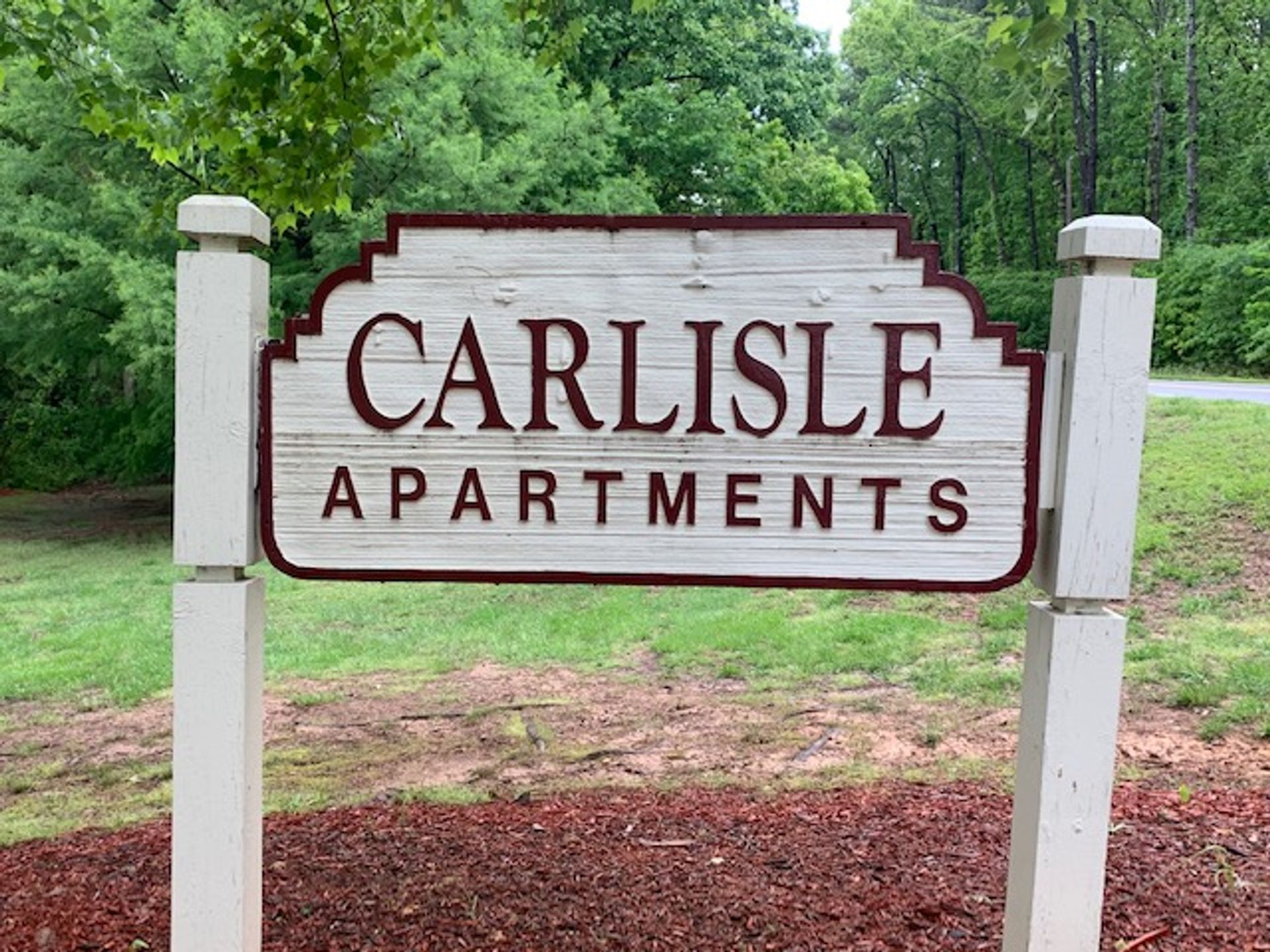 Griffin Apartment: 1200 Macon RD