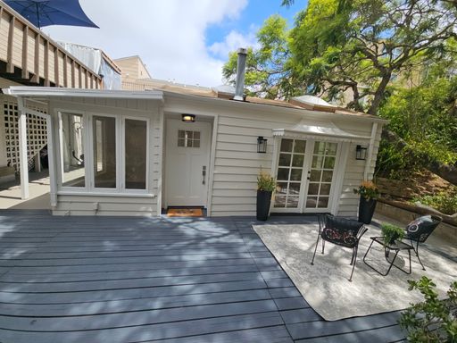 Cute One Bedroom Cottage Near the Center of Mission Hills! – photo 1