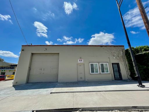 4.355 SQFT Free Standing Commercial/ Industrial Building – photo 1