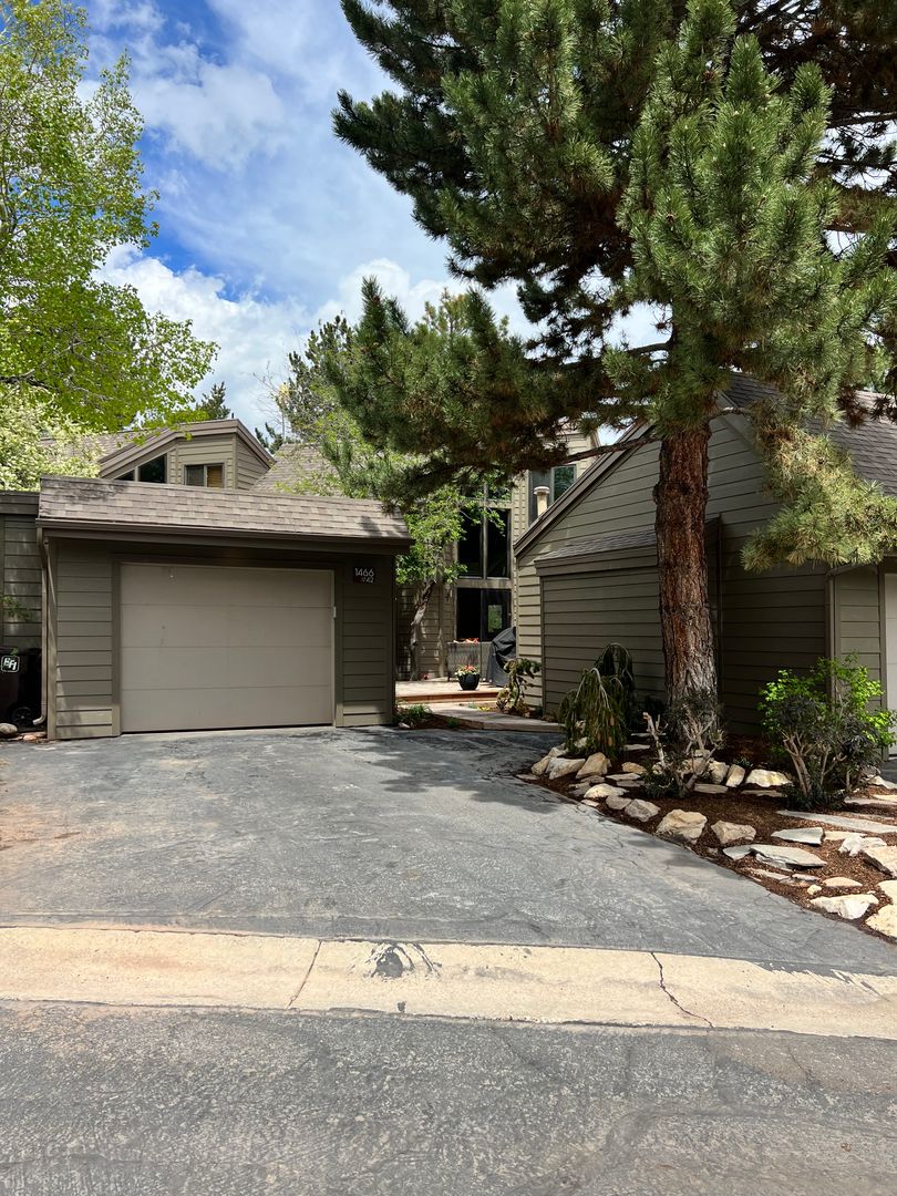 Silver Meadows Townhome  