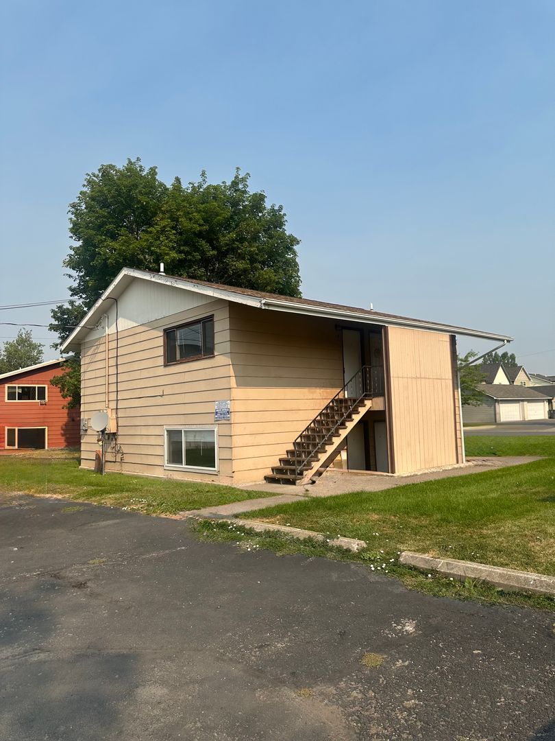 Missoula Apartment: 1409 Stoddard