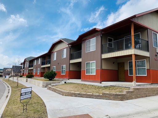 Calistoga Apartment - 1 Bed 1 Bath - Upstairs Unit – photo 1