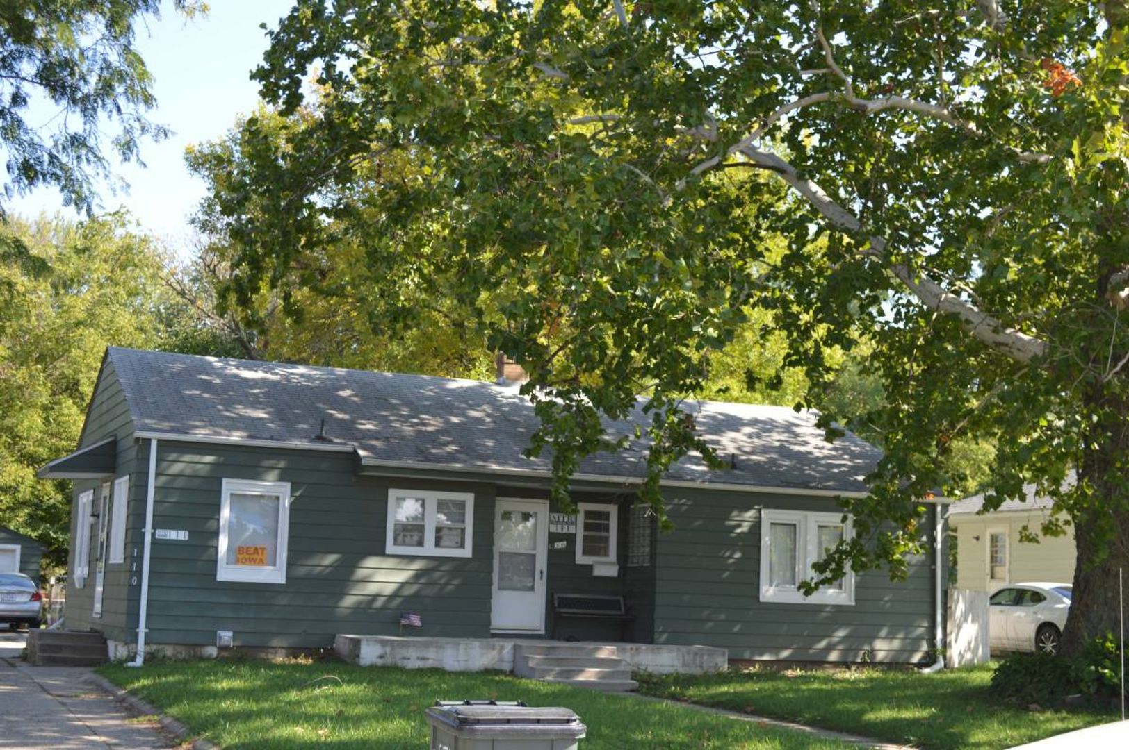 Ames House: 108/110 Colorado Ave
