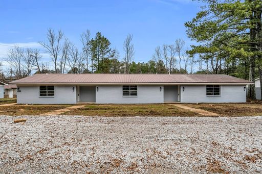 2 Bed 1 Bath Rental at 1306 Palmetto Rd - 6, Verona, MS – photo 1
