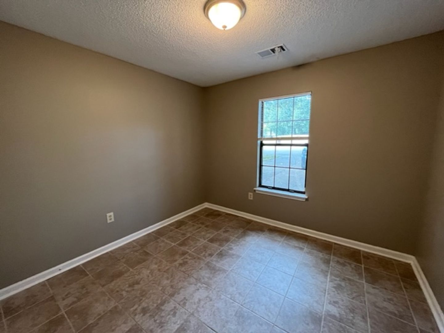 6664 Maury Drive, Olive Branch, MS 38654