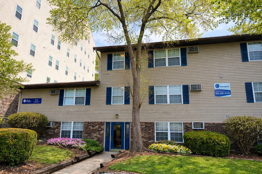 The Glenn- 2 Bed 1 Bath – photo 1