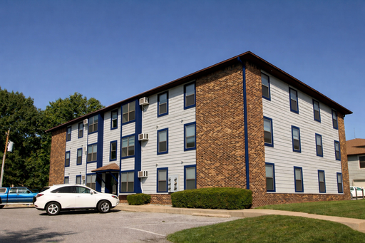 Collins: 4 Bed 1.5 Bath *ONLY PARTIAL SPACES*