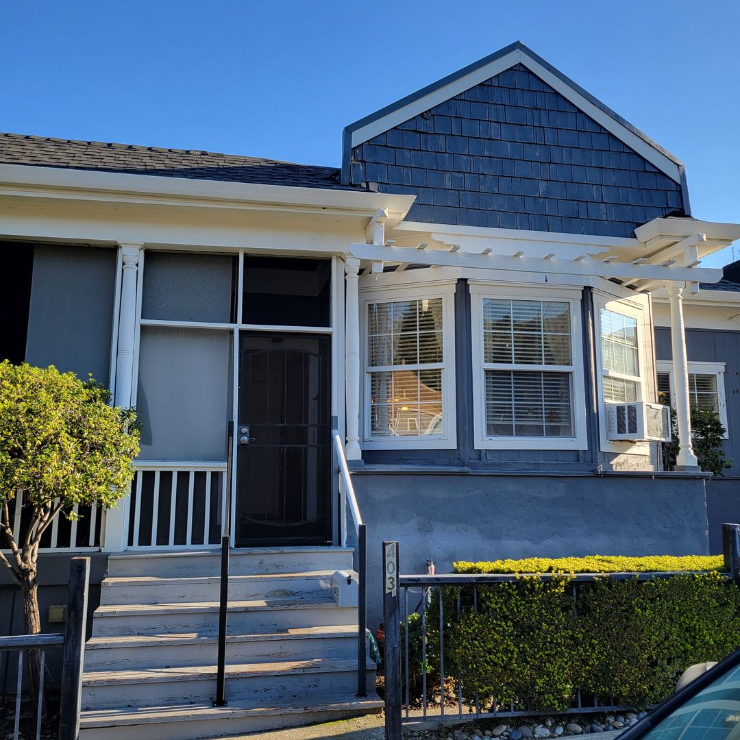 Martinez Apartment: 403 Talbert Street #A