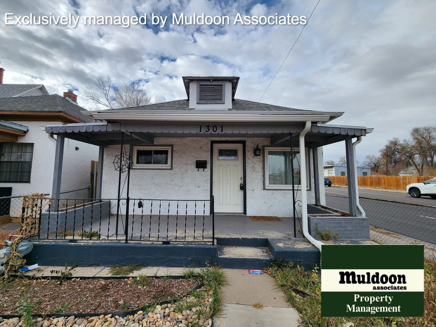 Pueblo House: 1301 Cypress St