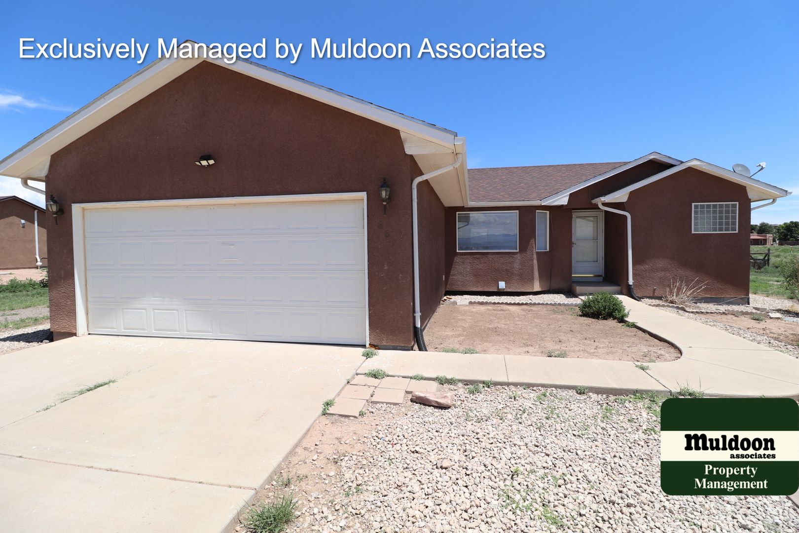 Pueblo West House: 1661 W Siesta Dr