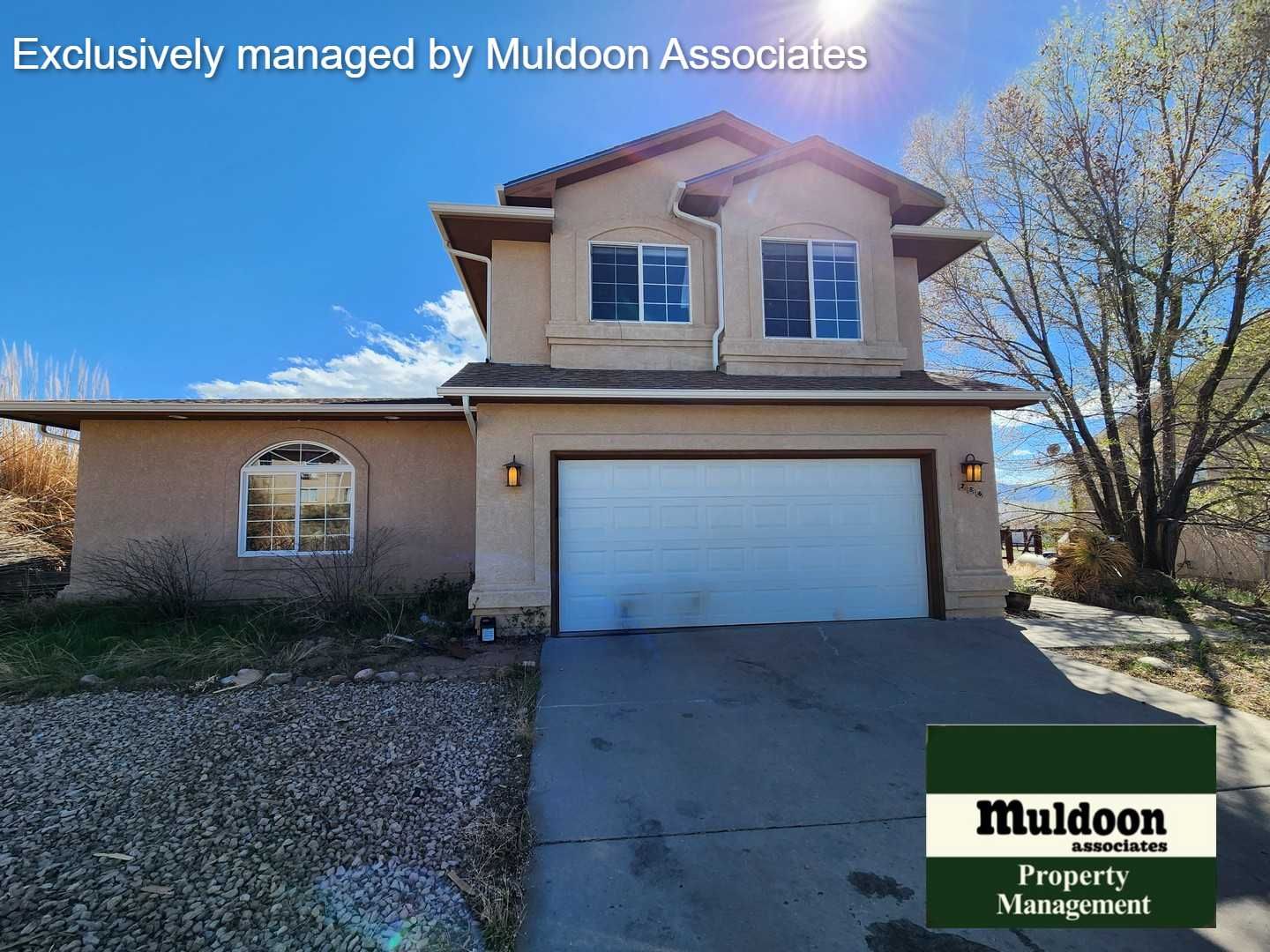 Pueblo West House: 286 W Del Ray Dr