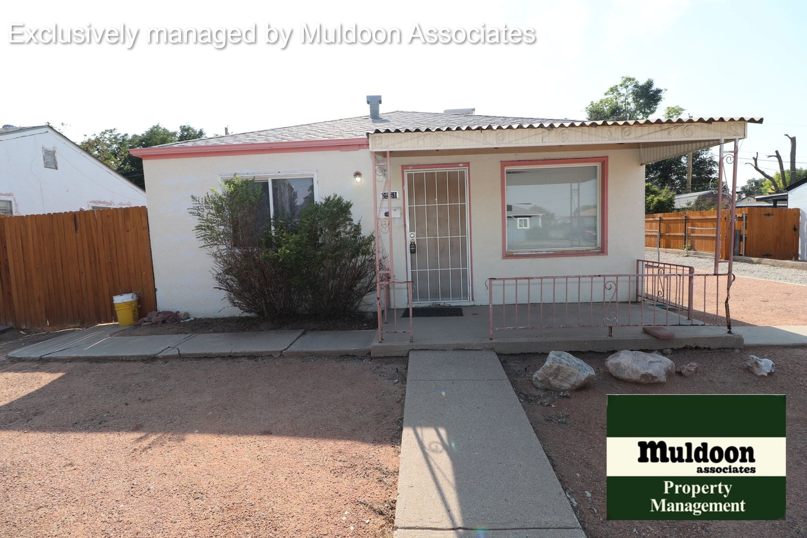 Pueblo House: 2561 Camellia St
