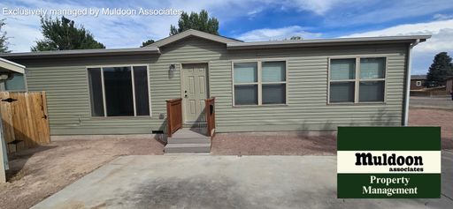 Like new Pueblo West home available now! – photo 1