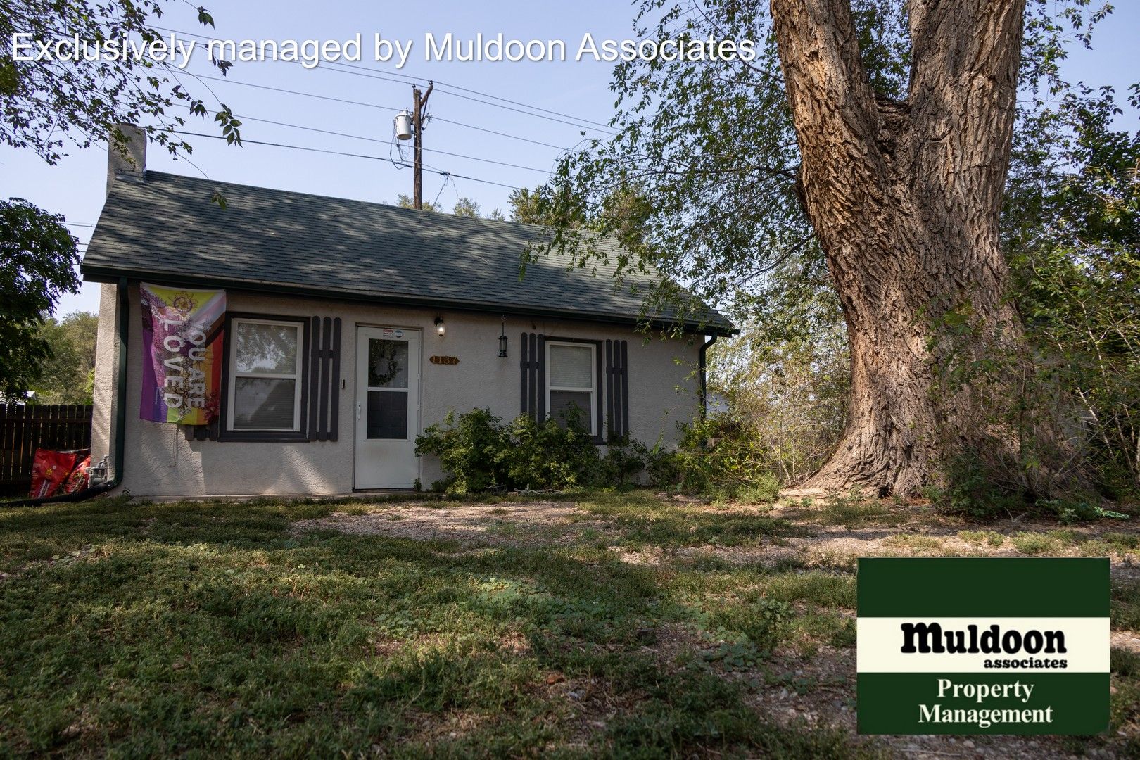 Pueblo House: 1137 Van Buren St