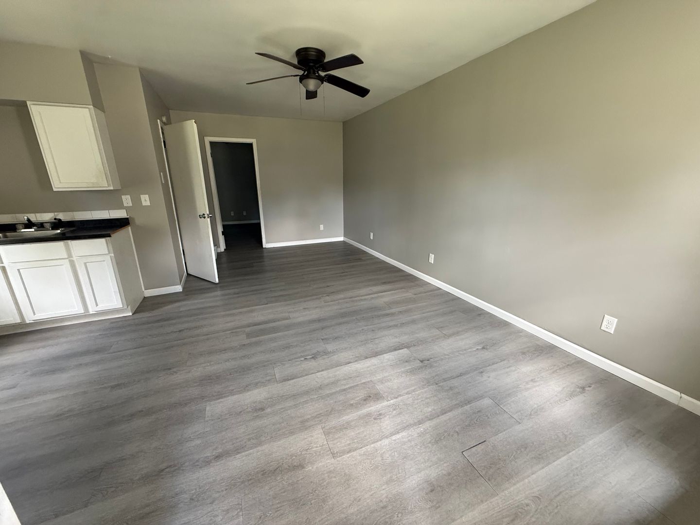 Muncie Apartment: 702-706 West 10th Street