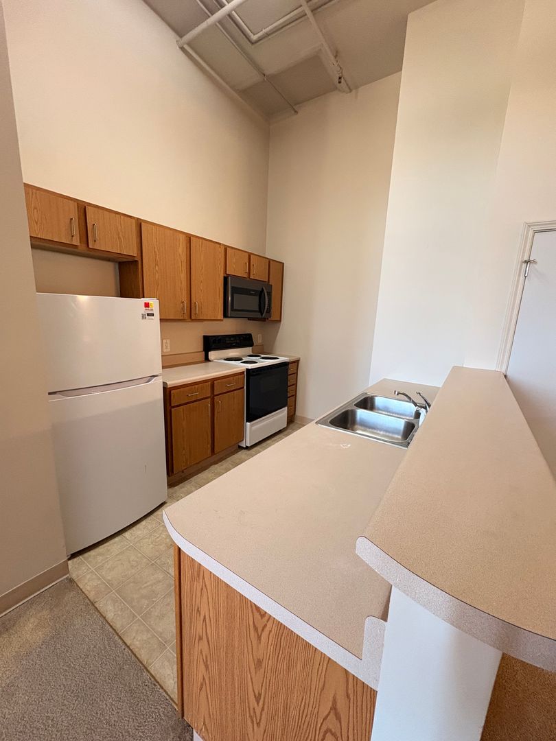 Gas City Apartment: 400 East South A St.