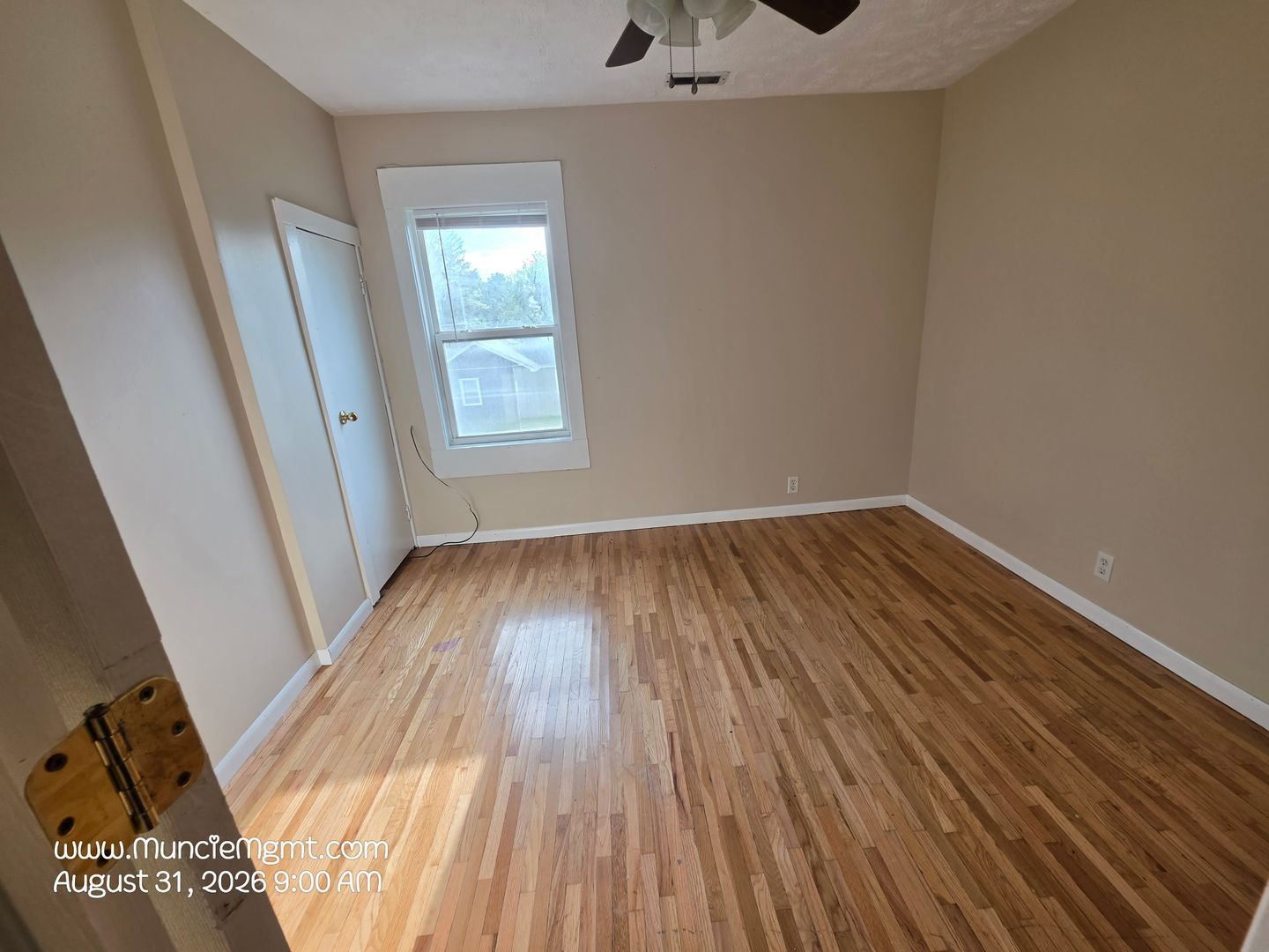 323 South McKinley Ave 4 of 12