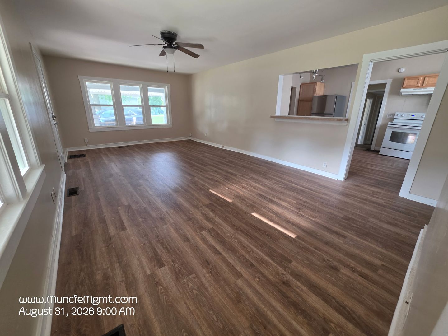 323 South McKinley Ave 7 of 12