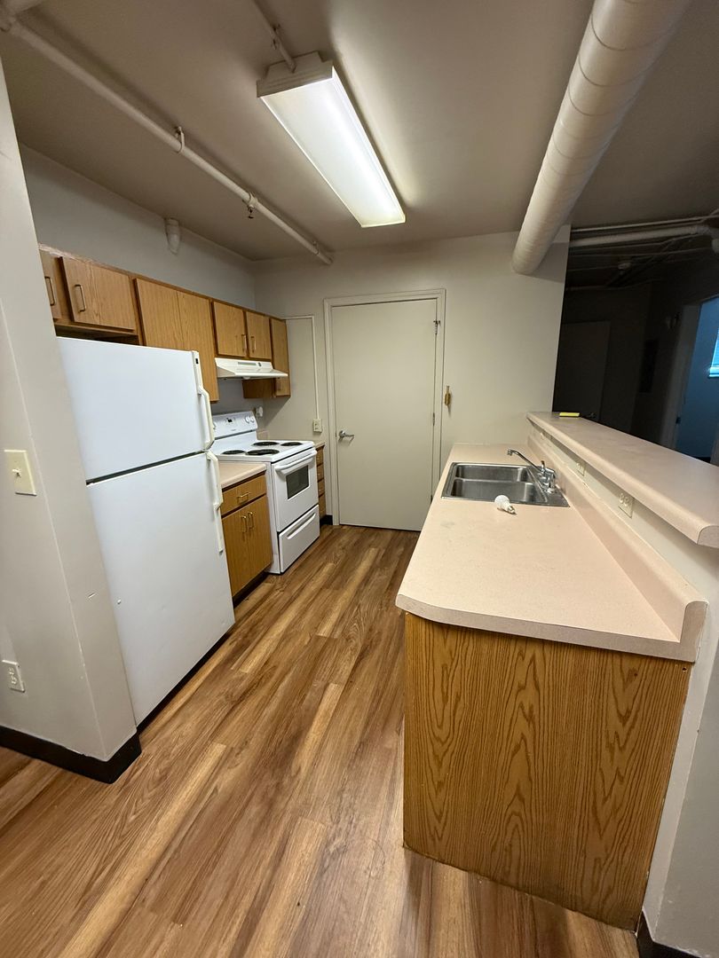 Gas City Apartment: 400 East South A St.