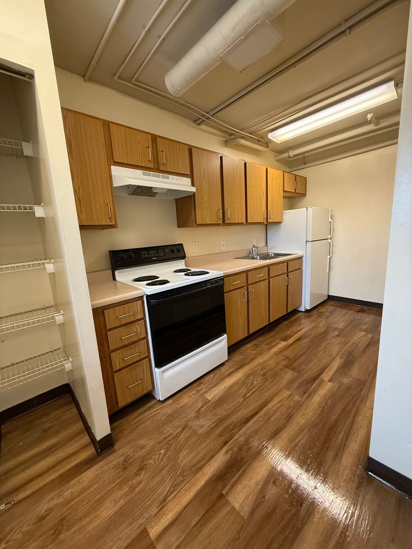 Gas City Apartment: 400 East South A St.