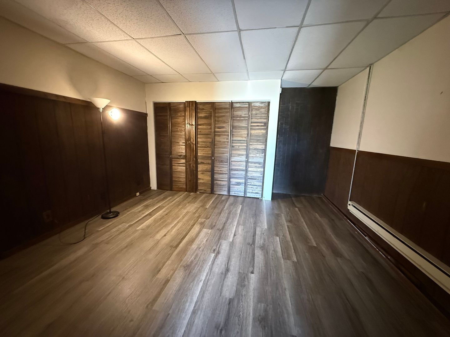 Yorktown Apartment: 9857 W. Smith St. - #1 9853