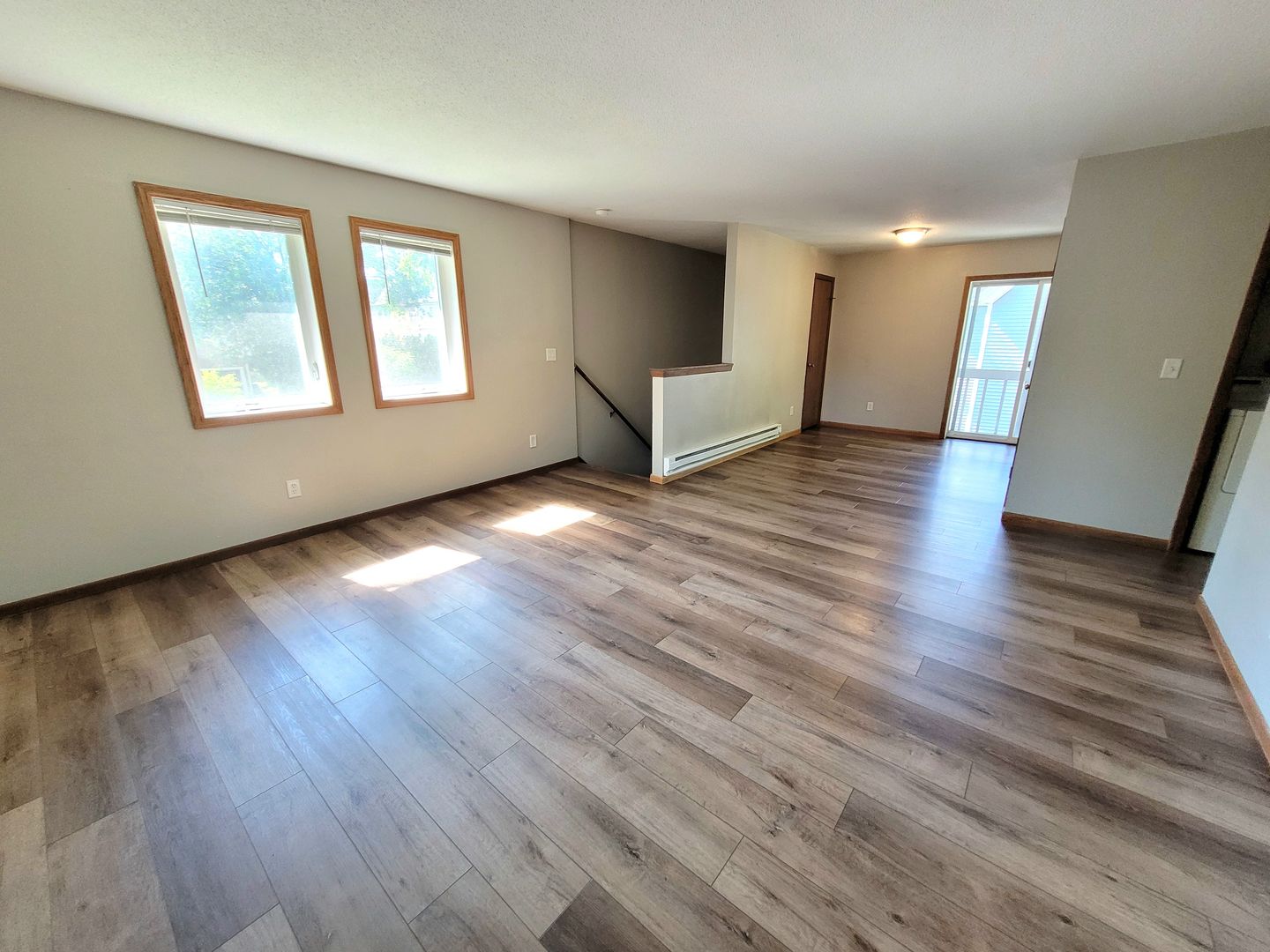 LACROSSE Apartment: 1400 Pine Street