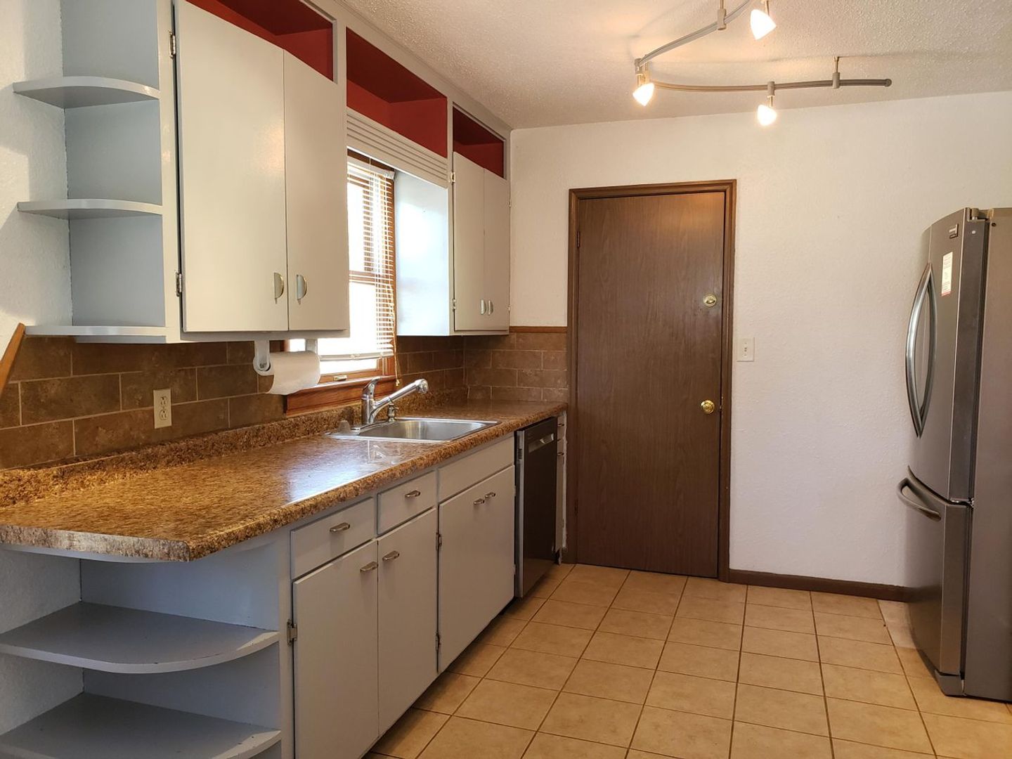 La Crosse Apartment: 1403 30th Street South