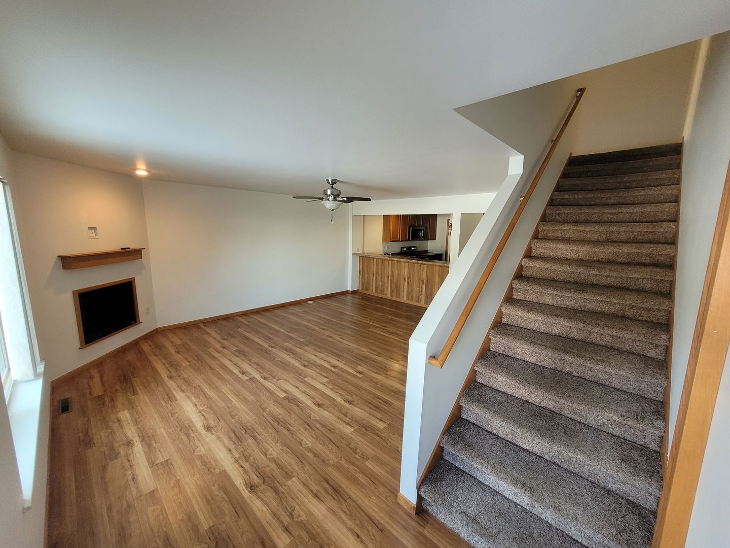 Onalaska Apartment: 2200 - 2230 Abbey Road
