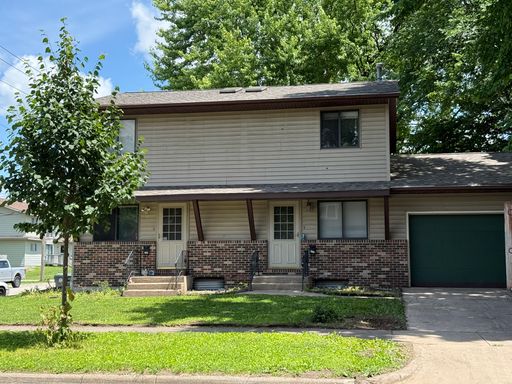 Duplex with Garage – photo 1