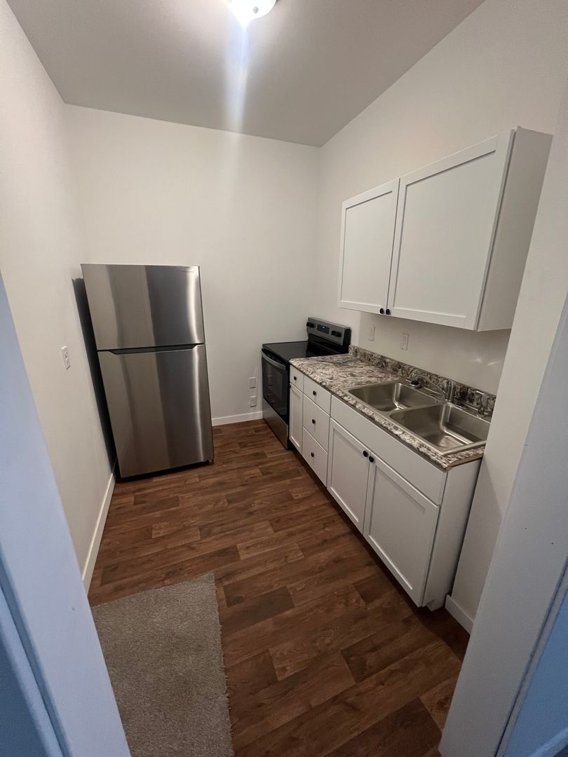 La Crosse Apartment: 917 Redfield Street