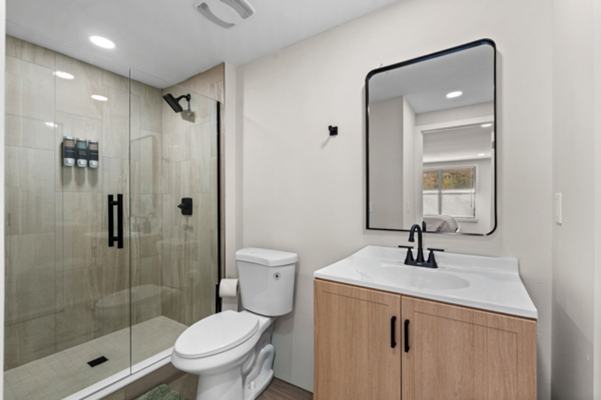 Canton Apartment: 41299 Heathmore