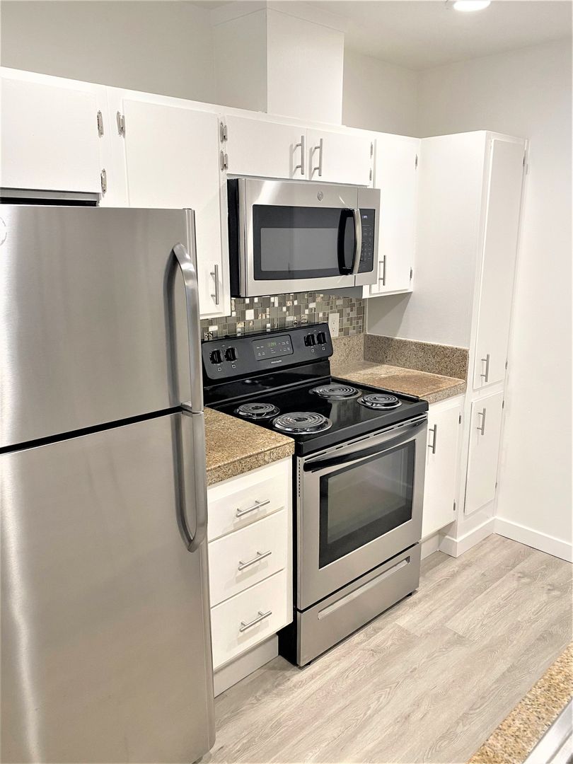 San Diego Apartment: 3929 Kansas Street