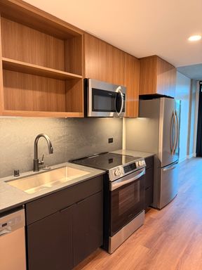 STUDIO IN MISSION HILLS! 1/2 OFF FIRST MONTH'S RENT! BRAND-NEW! W/D IN UNIT, CENTRAL AC, PATIO BALCONY, PETS WELCOME! – photo 1