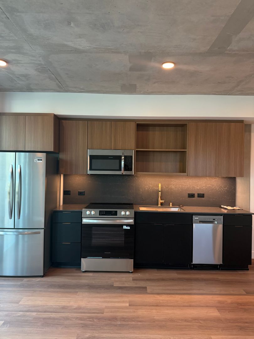 San Diego Apartment: 3660 Reynard Way