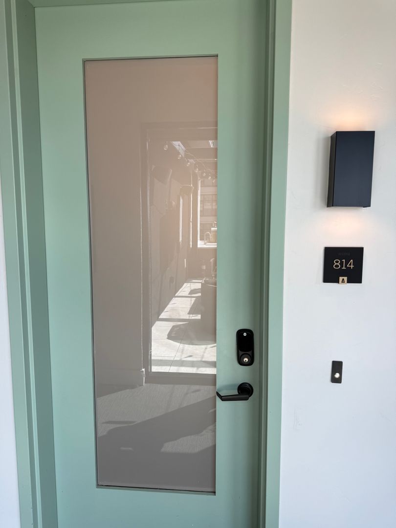 San Diego Apartment: 3067 5th Ave.